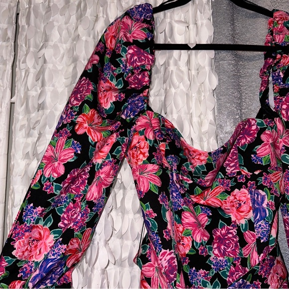 NWT ZARA FLORAL PRINT DRESS WITH BELT MED - Picture 6 of 8